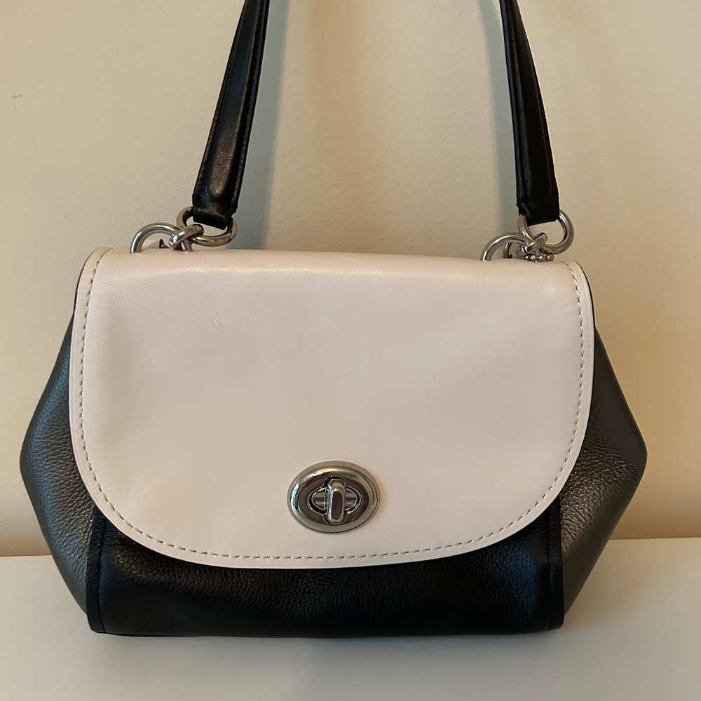 LIKE NEW Coach Colorblock Satchel